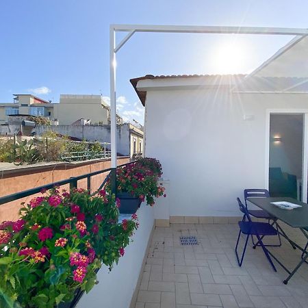 Terrazza Manuela Apartments Quartieri Spagnoli 那不勒斯 外观 照片